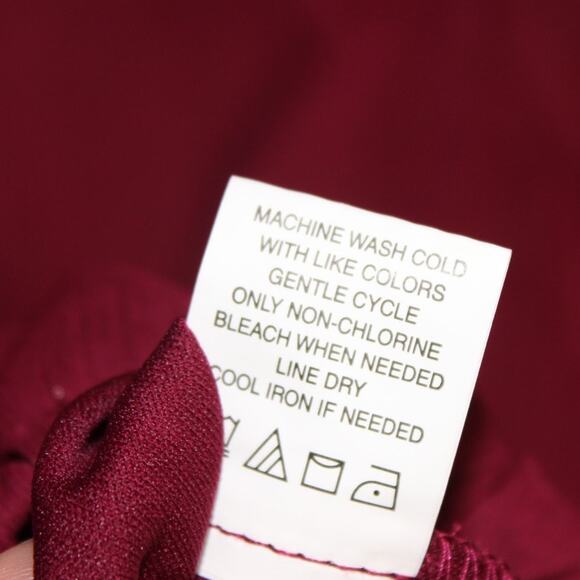 Charming Charlie Cottage Core Floral Embroidered LS Flowy top Boho Chic Small - Picture 9 of 9